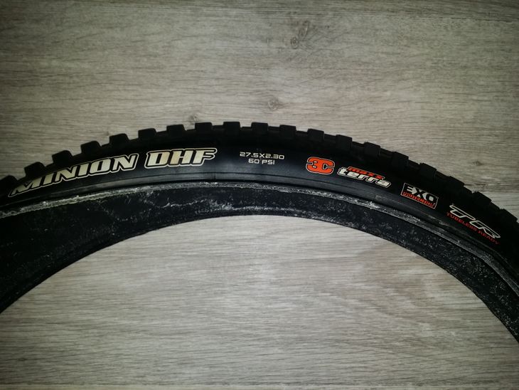 maxxis minion dhf 29 2.6 exo 