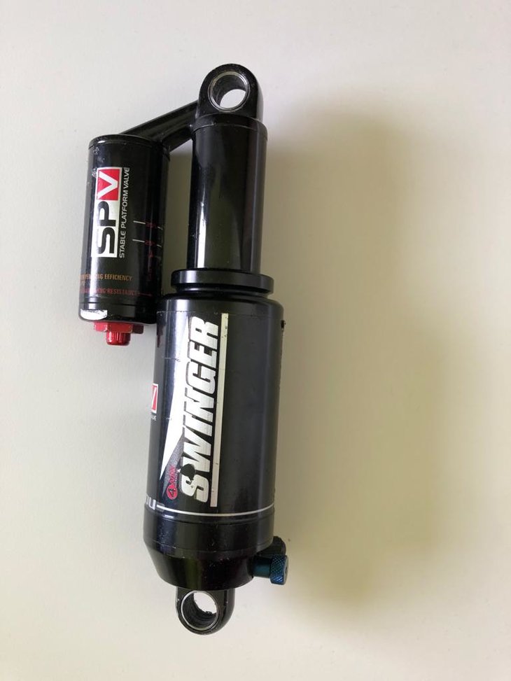 Prodám Tlumič Manitou swinger 4 way 190x50 bazar Bikeforum.cz