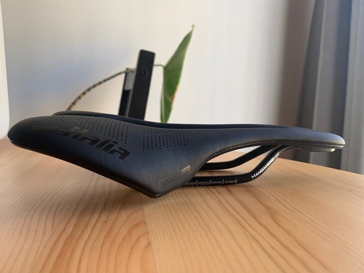 selle italia slr boost superflow manganese