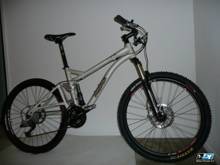 Iron Horse MKIII Comp 2008 Fotky Bikeforum.cz