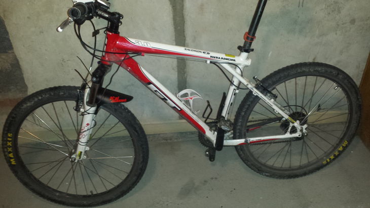 gt avalanche 3.0 white