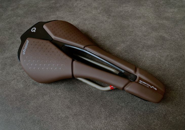 Prologo SCRATCH M5 PAS TiRox (Dark Brown Special edition) Fotky