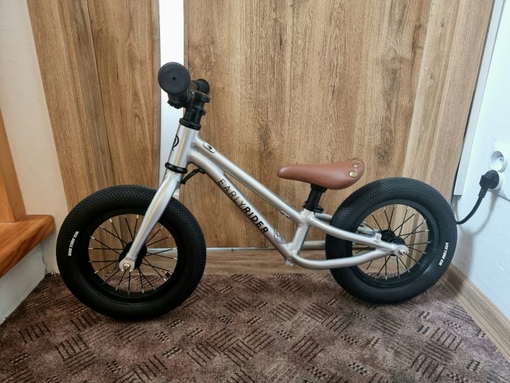 EARLY RIDER Charger 12 Fotky Bikeforum.cz